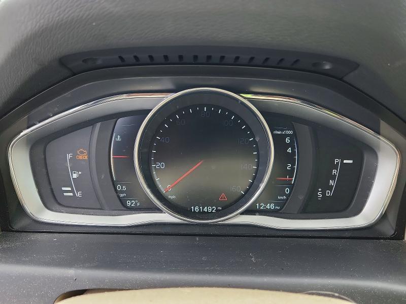 2016 Volvo Xc70 VIN YV4612NK4G1241395 COPART salvage auction — MINOR DENT/SCRATCHES, GA - CERTIFICATE OF TITLE, sold $275 on 2026-07-28 (photo 9)