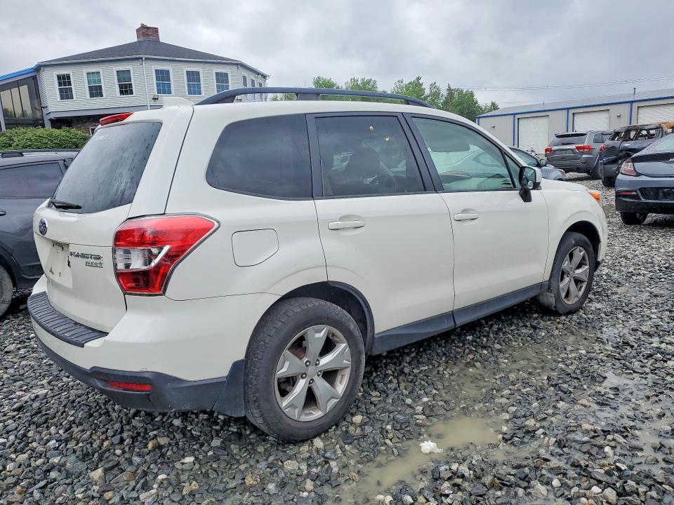 2016 Subaru Forester VIN JF2SJADCXGH427442 COPART salvage auction — FRONT END, MA - CERTIFICATE OF TITLE, sold $825 on 2026-08-01 (photo 3)