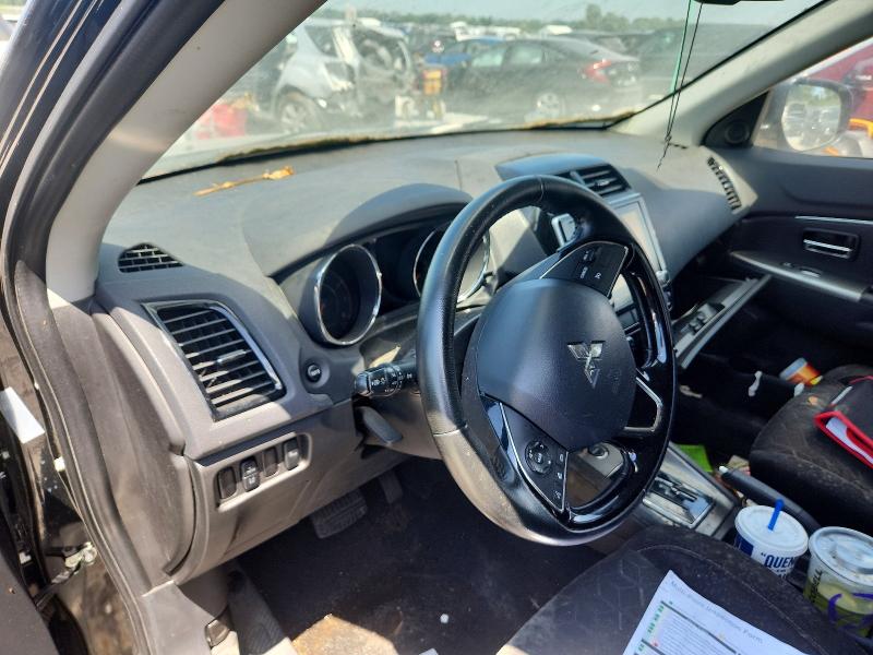 2021 Mitsubishi Outlander VIN JA4ARUAU3MU023090 COPART salvage auction — NORMAL WEAR, Mi - Dealer Only Clean Title, sold $825 on 2026-07-30 (photo 9)