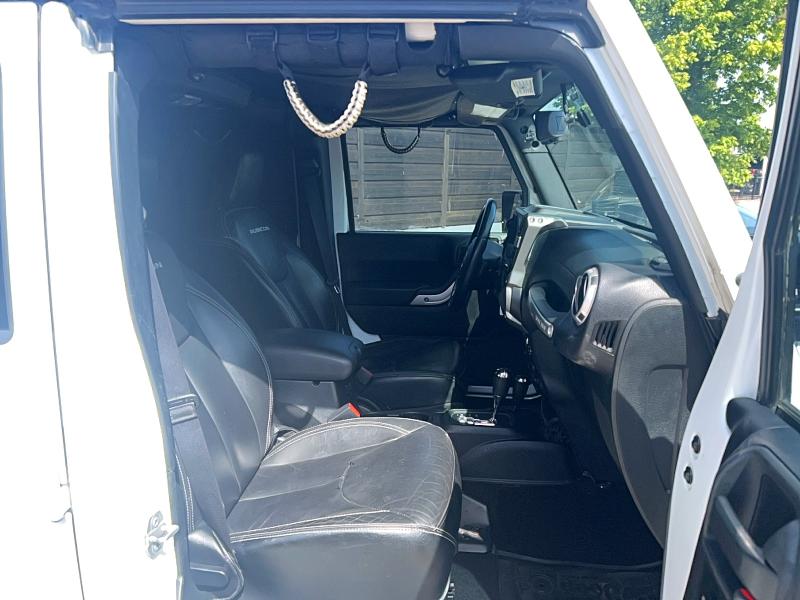 2015 Jeep Wrangler / VIN 1C4BJWFG3FL530855 COPART salvage auction — MINOR DENT/SCRATCHES, Tx - Certificate Of Title (P), sold $950 on 2026-07-27 (photo 5)