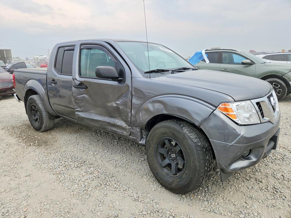 2019 Nissan Navara (frontier) VIN 1N6AD0EVXKN776796 COPART salvage auction — SIDE, Co - Public - Salvage Title, sold $7,100 on 2026-07-28 (photo 4)