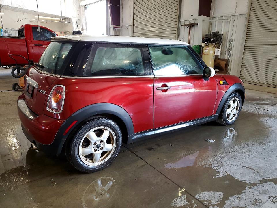 2009 Mini Cooper VIN WMWMF33519TU70314 COPART salvage auction — FRONT END, Mn - Certificate Of Title, sold $70 on 2026-07-20 (photo 3)