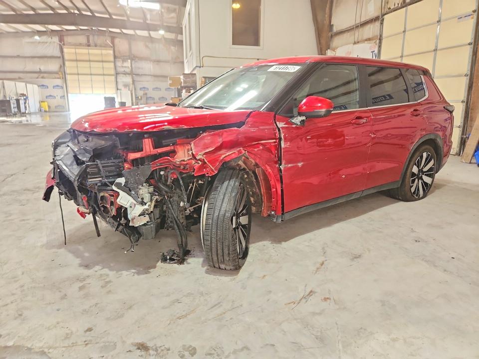 2025 Mitsubishi Outlander VIN JA4J4VA85SZ036804 COPART salvage auction — FRONT END, FL - CERTIFICATE OF DESTRUCTION (P), sold $6,800 on 2026-07-27 (photo 1)