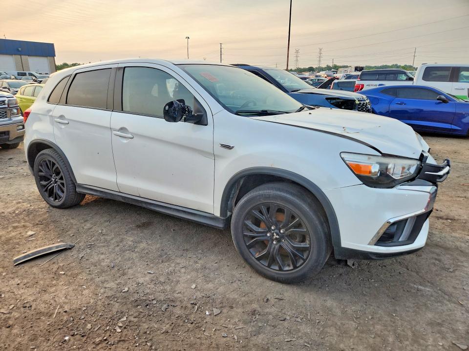 2019 Mitsubishi Outlander VIN JA4AR3AU1KU025220 COPART salvage auction — FRONT END, Mi - Certificate Of Title, sold $1,700 on 2026-09-01 (photo 4)