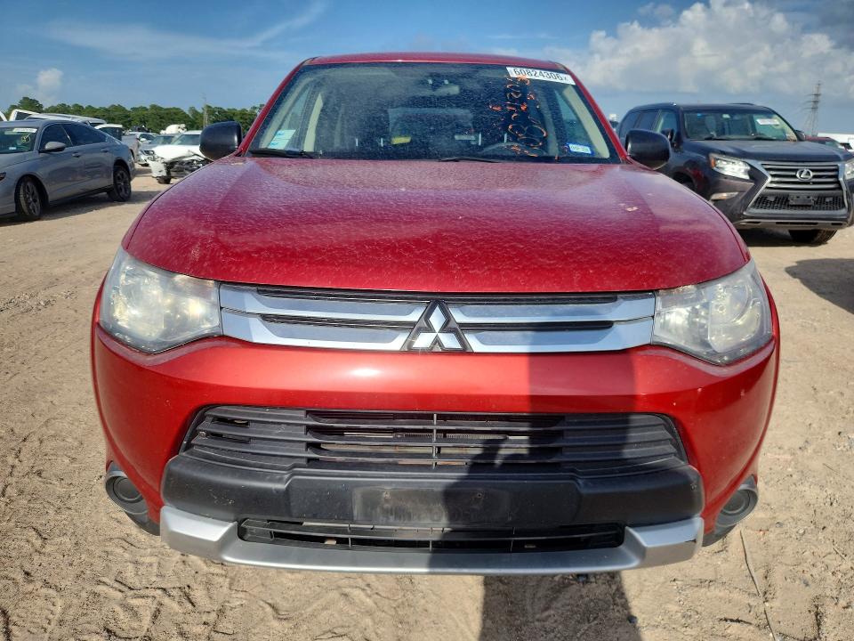 2015 Mitsubishi Outlander VIN JA4AD2A31FZ003694 COPART salvage auction — MINOR DENT/SCRATCHES, Tx - Certificate Of Title, sold $600 on 2026-07-18 (photo 5)