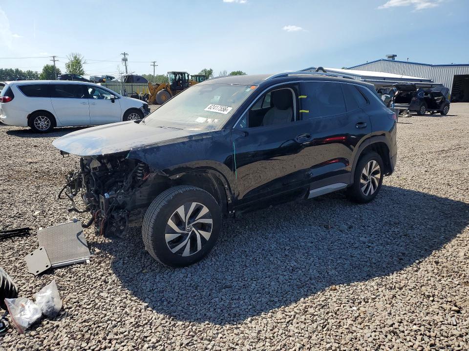2025 Volkswagen Tiguan VIN 3VVBR7RM8SM008412 — COPART salvage auction photo