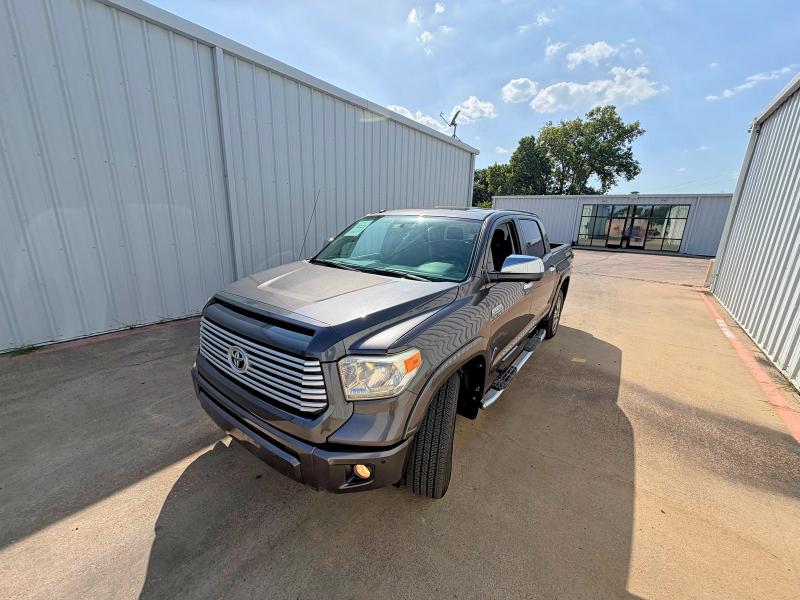 2015 Toyota Tundra VIN 5TFAW5F19FX448429 COPART salvage auction — MINOR DENT/SCRATCHES, Tx - Certificate Of Title (P), sold $175 on 2026-07-27 (photo 2)