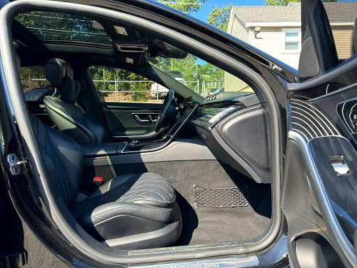 2022 Mercedes-benz S-klasse VIN W1K6G7GB0NA151420 COPART salvage auction — MINOR DENT/SCRATCHES, FL - CERTIFICATE OF TITLE, sold $53,500 on 2026-08-31 (photo 7)