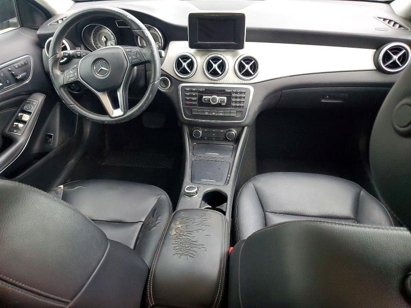 2015 Mercedes-benz VIN WDCTG4EB3FJ132757 COPART salvage auction — MINOR DENT/SCRATCHES, FL - CERTIFICATE OF TITLE (P), sold $3,250 on 2026-07-29 (photo 8)