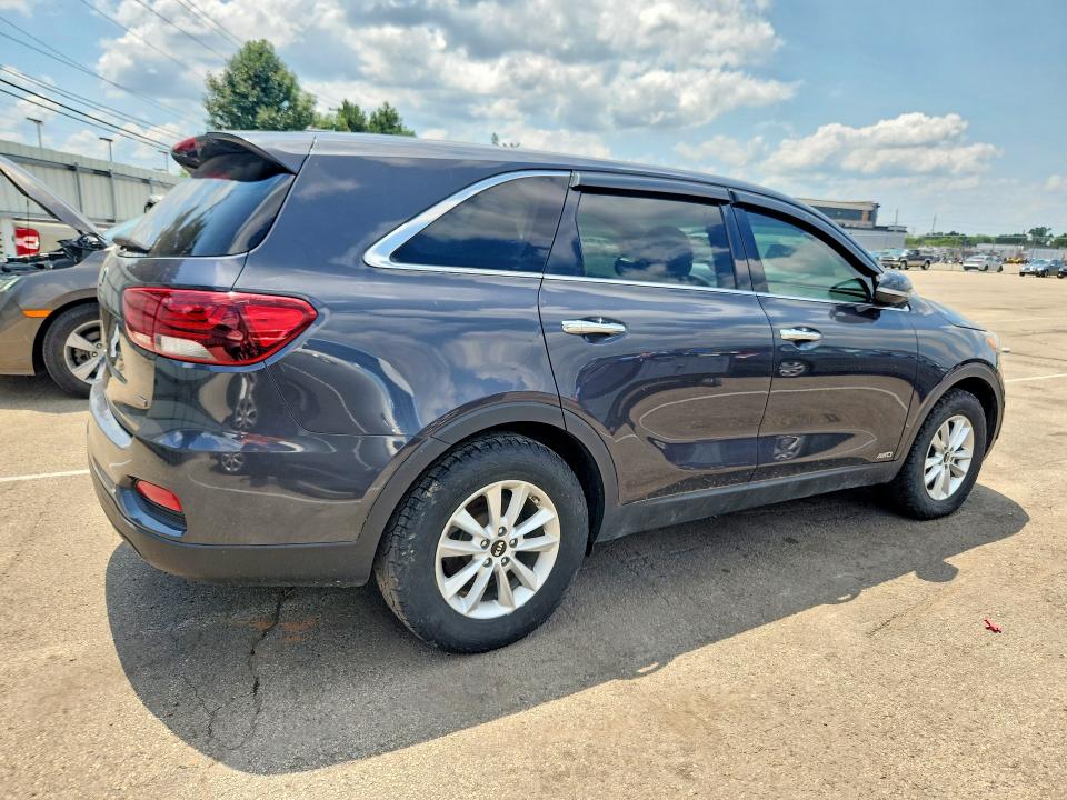 2019 Kia Sorento VIN 5XYPGDA34KG506275 COPART salvage auction — NORMAL WEAR, Ky - Certificate Of Title, sold $3,800 on 2026-07-29 (photo 3)
