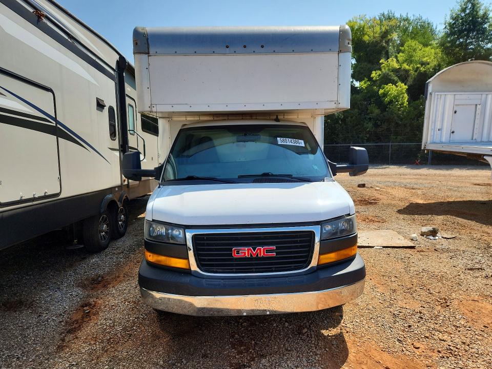 2018 Gmc Savana VIN 7GZ67VCGXJN001529 COPART salvage auction — MECHANICAL, Tn - Certificate Of Title, sold $850 on 2026-07-27 (photo 5)