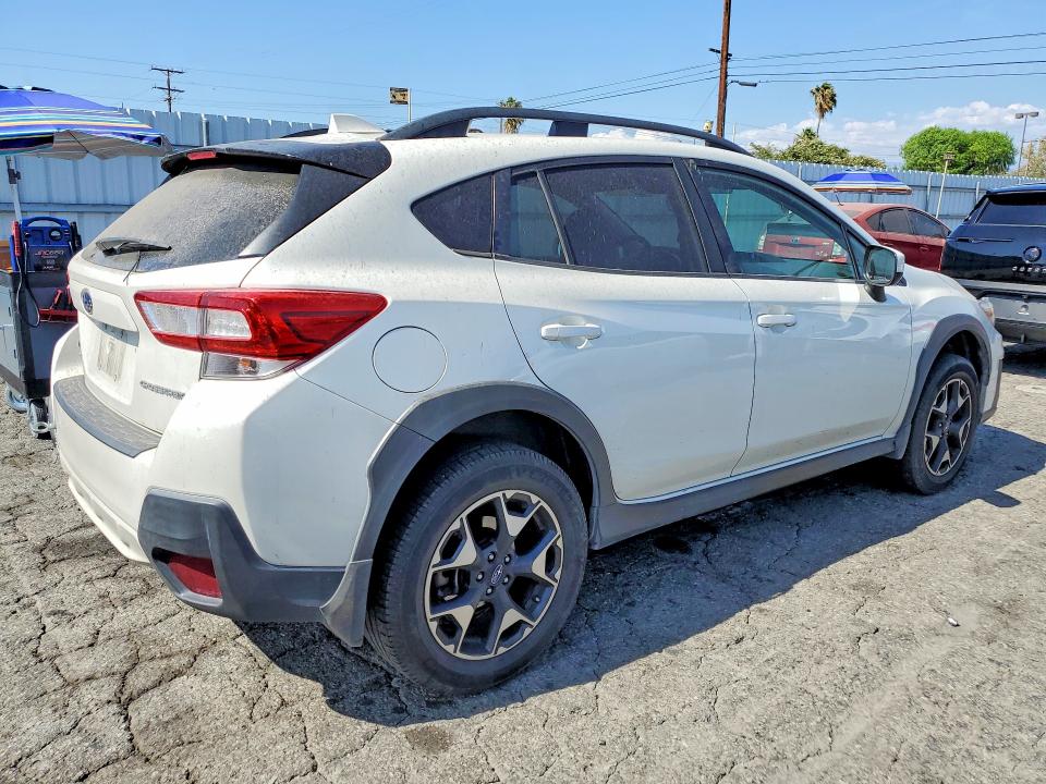 2019 Subaru Xv VIN JF2GTACC3KH230235 COPART salvage auction — MINOR DENT/SCRATCHES, CA - DIS/DLR/EXP ONLY CLEAN TITLE, sold $150 on 2026-07-30 (photo 3)
