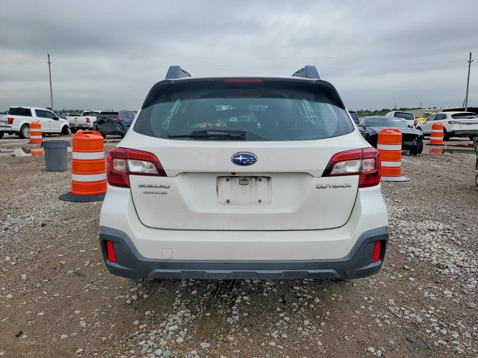 2018 Subaru Outback VIN 4S4BSAAC6J3393533 COPART salvage auction — FRONT END, Tx - Salvage Vehicle Title, sold $1,350 on 2026-08-03 (photo 6)