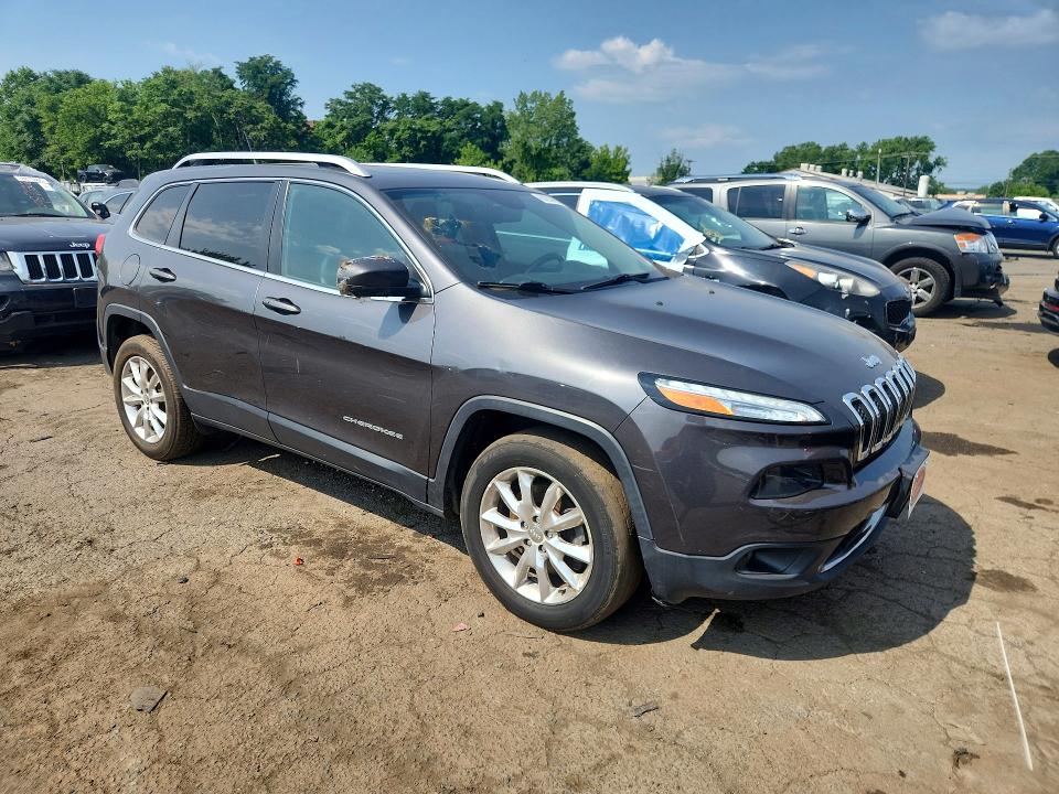 2015 Jeep Cherokee VIN 1C4PJMDS2FW654079 COPART salvage auction — MINOR DENT/SCRATCHES, Mt - Dealer Only Clean Title, sold $625 on 2026-07-31 (photo 4)