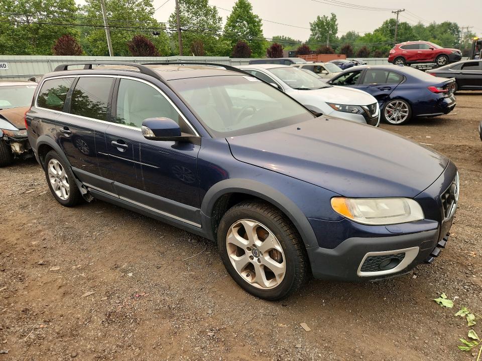2011 Volvo Xc70 VIN YV4902BZ5B1107621 COPART salvage auction — NORMAL WEAR, Ct - Certificate Of Title, sold $450 on 2026-07-28 (photo 4)