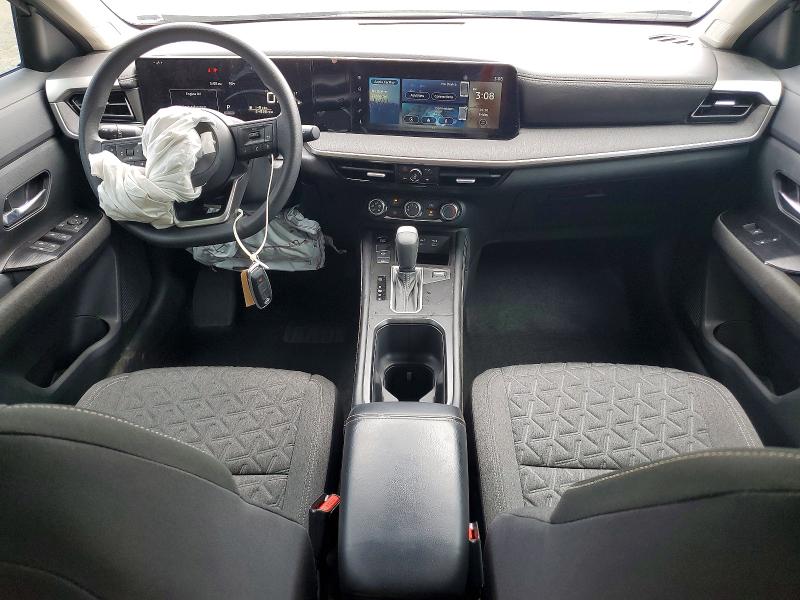 2025 Nissan Kicks VIN 3N8AP6CB6SL369567 COPART salvage auction — FRONT END, Ny - Mv-907A Salvage Certificate, sold $7,100 on 2026-08-20 (photo 8)