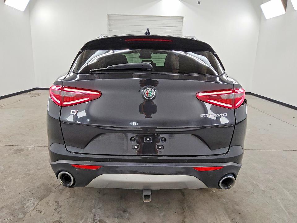 2021 Alfa romeo Stelvio VIN ZASPAKAN6M7D11339 COPART salvage auction — REAR END, Il - Certificate Of Title, sold $11,800 on 2026-08-11 (photo 6)