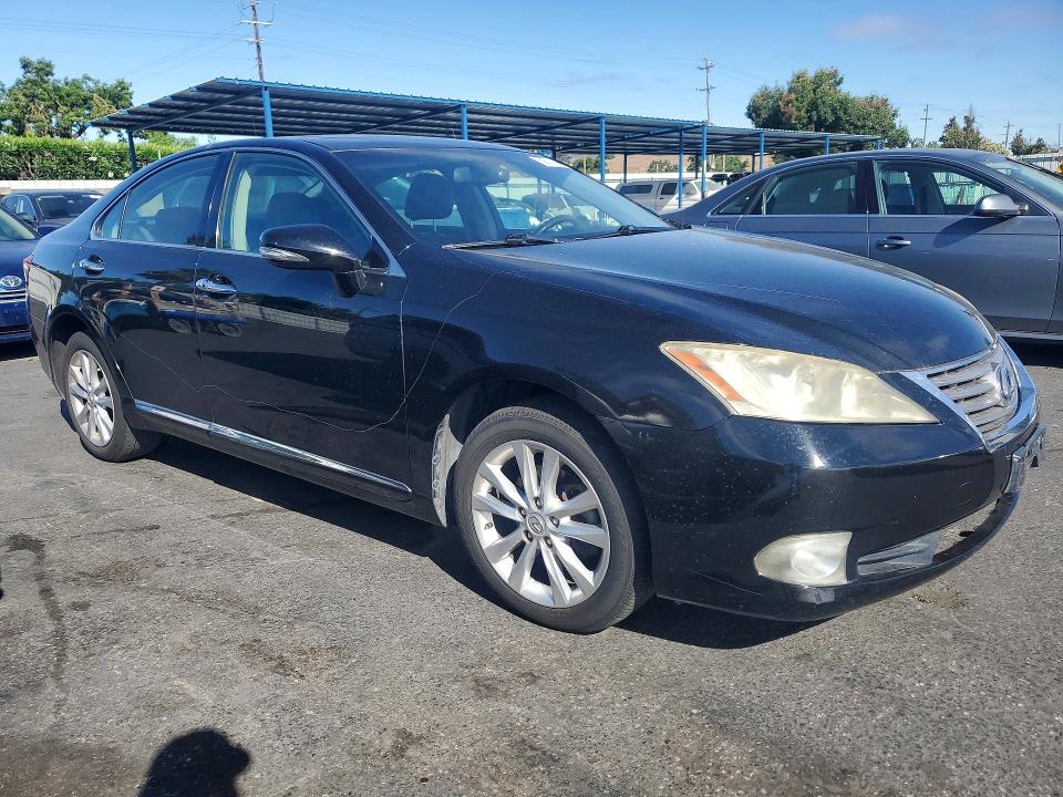 2010 Lexus ES VIN JTHBK1EG4A2390782 COPART salvage auction — VANDALISM, CA - SALVAGE CERTIFICATE, sold $600 on 2026-07-28 (photo 4)