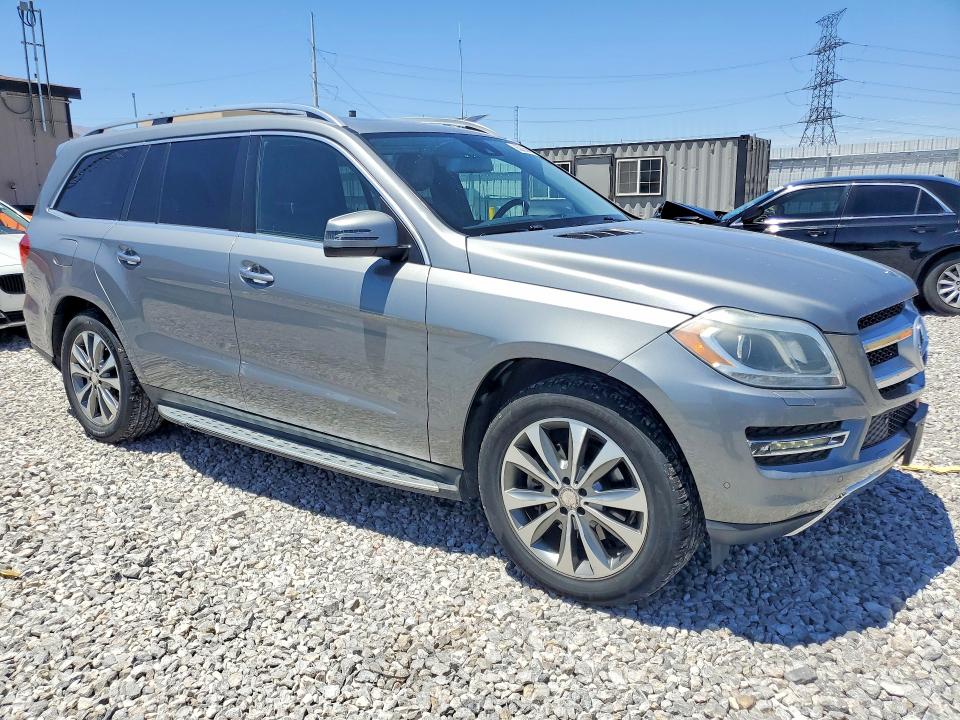 2015 Mercedes-benz Gl-klasse VIN 4JGDF6EE9FA464295 COPART salvage auction — REAR END, Nv - Salvage Title, sold $3,750 on 2026-07-22 (photo 4)