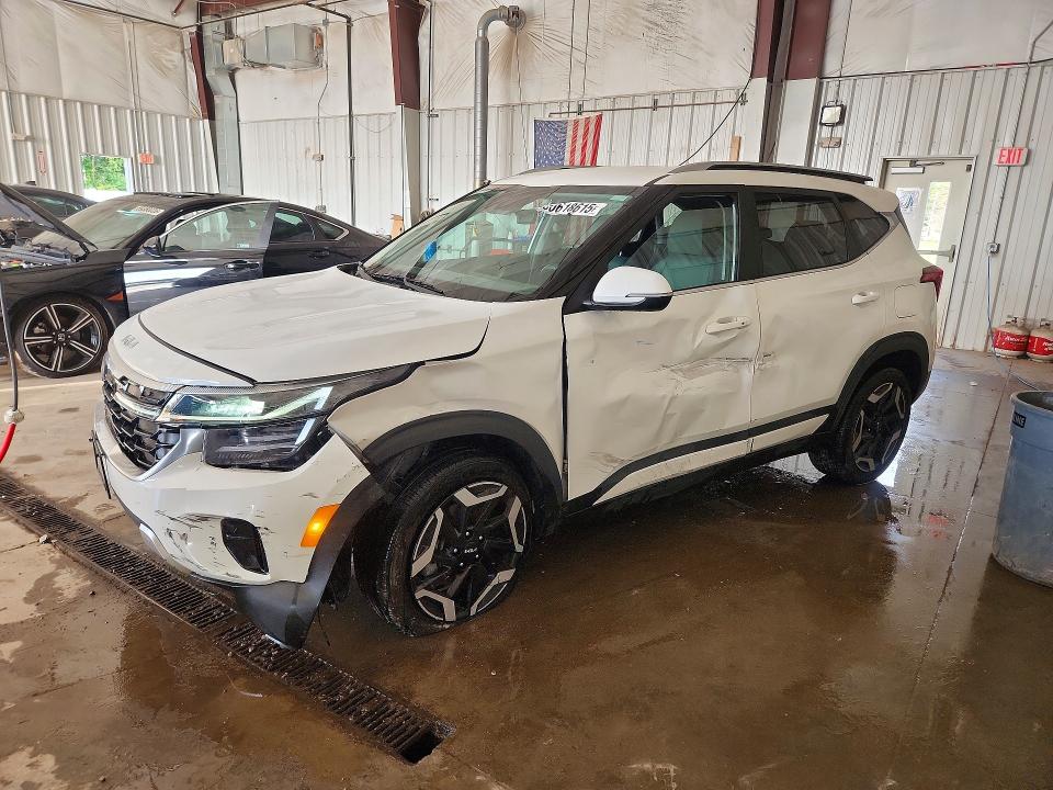 2024 Kia Seltos VIN KNDETCA78R7505976 — COPART salvage auction photo