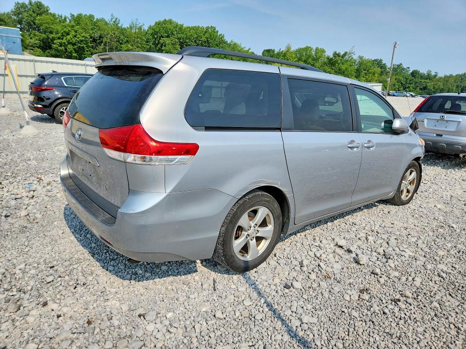 2014 Toyota Sienna VIN 5TDKK3DC2ES479678 COPART salvage auction — FRONT END, Oh - Cert Of Title-Salvage, sold $1,300 on 2026-07-31 (photo 3)
