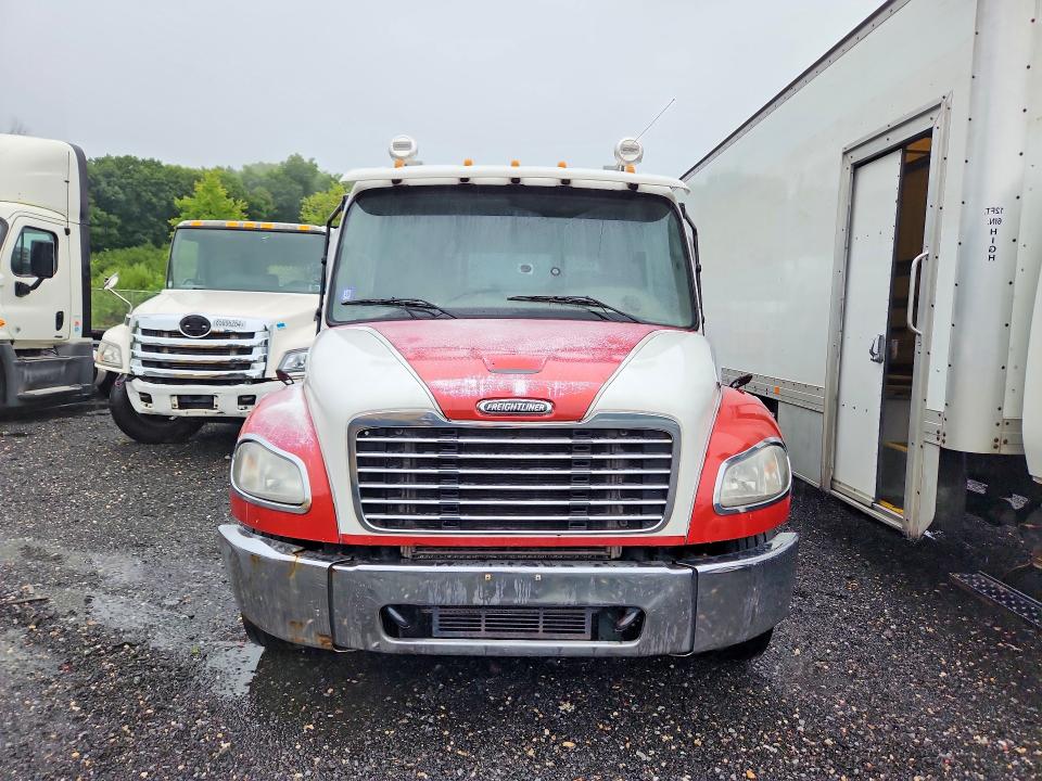 2017 Frht - freightliner VIN 1FVACWDTXHHHV7740 COPART salvage auction — UNDERCARRIAGE, WV - SALVAGE CERTIFICATE, sold $10,200 on 2026-08-19 (photo 5)