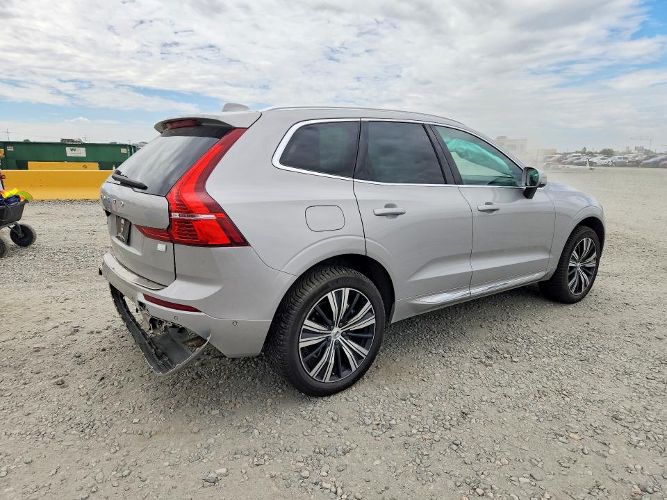 2023 Volvo Xc60 VIN YV4H60DN2P1210592 COPART salvage auction — REAR END, Co - Public - Salvage Title, sold $17,400 on 2026-08-18 (photo 3)
