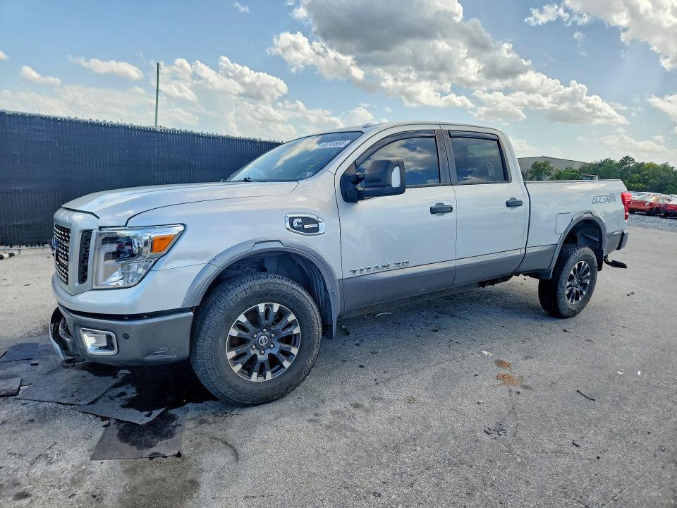 2019 Nissan VIN 1N6BA1F41KN510589 — COPART salvage auction photo