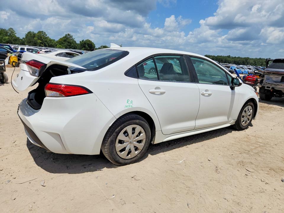 2021 Toyota Corolla VIN 5YFDPMAEXMP148117 COPART salvage auction — REAR END, Salvage Title, sold $2,900 on 2026-07-24 (photo 3)