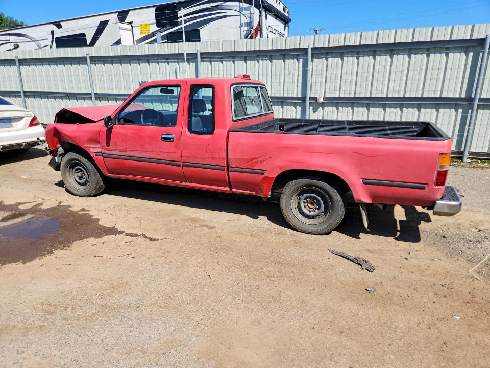 1995 Toyota Pickup VIN JT4RN93P4S5113140 COPART salvage auction — FRONT END, LA - PERMIT TO SELL, sold $3,100 on 2026-07-16 (photo 2)