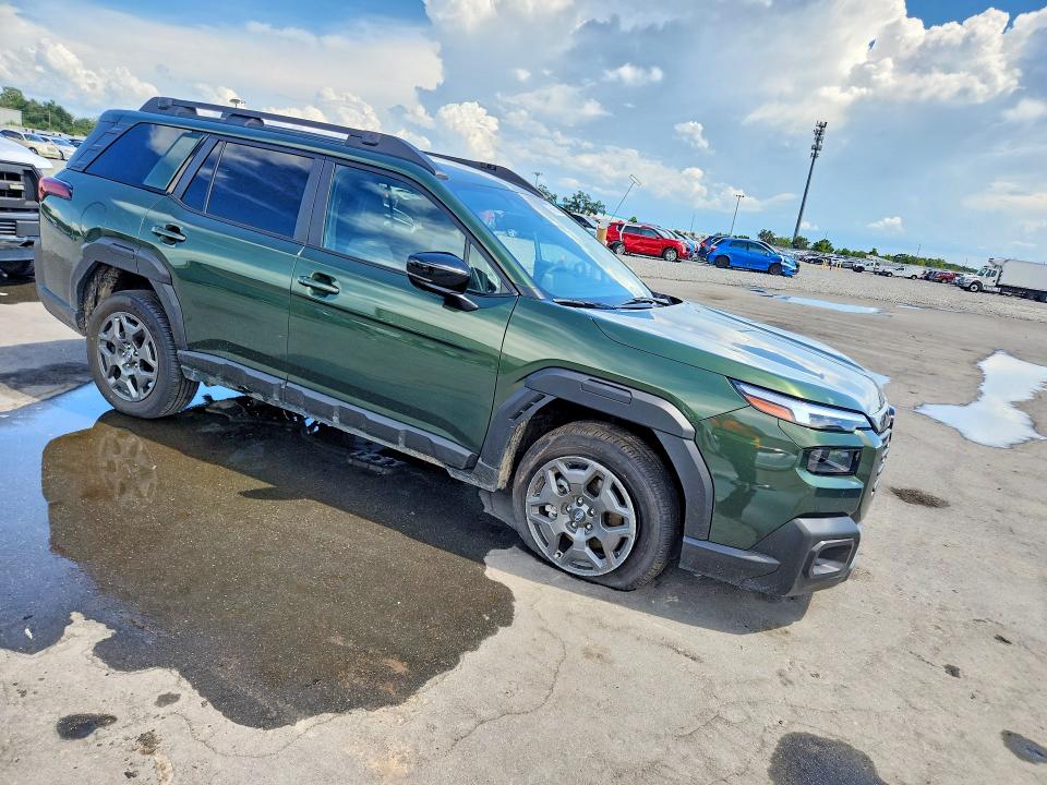 2026 Subaru Outback VIN JF2BUPAD6TY545229 COPART salvage auction — SIDE, Salvage Title, sold $50 on 2026-07-29 (photo 4)