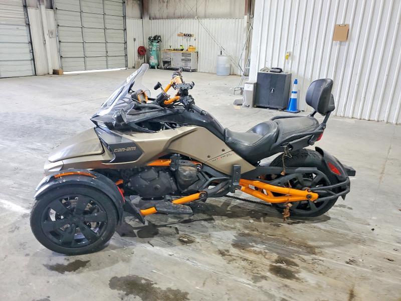 2019 Can-am/ brp Spyder VIN 2BXRDDD29KV000075 COPART salvage auction — MINOR DENT/SCRATCHES, Ok - Cert Of Title-Rebuilt (P), sold $2,250 on 2026-07-31 (photo 3)