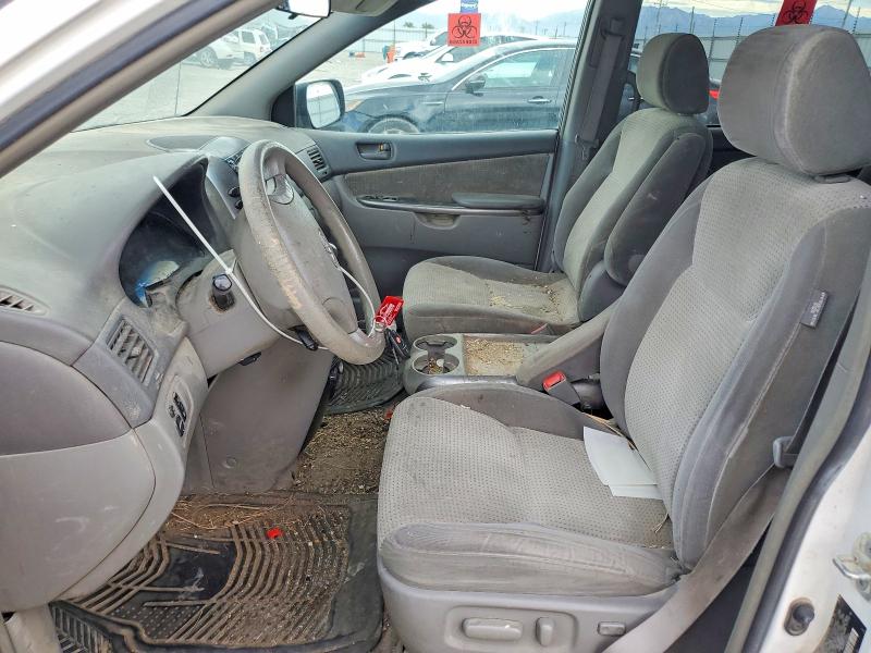 2006 Toyota Sienna VIN 5TDZA23C86S547321 COPART salvage auction — MINOR DENT/SCRATCHES, Ut - Certificate Of Title, sold $350 on 2026-07-31 (photo 7)