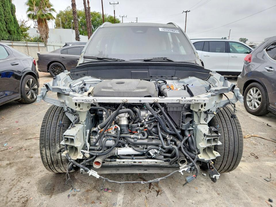 2025 Volvo Xc90 VIN YV4H60PJ3S1296884 COPART salvage auction — STRIPPED, CA - CERTIFICATE OF TITLE, sold $8,400 on 2026-07-09 (photo 5)