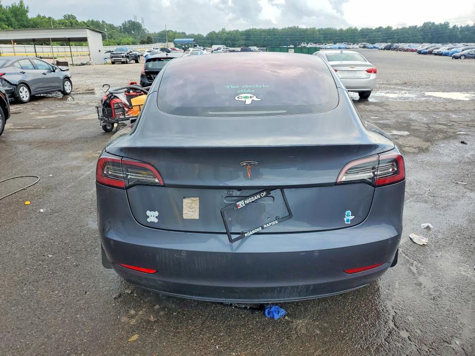 2018 Tesla Model 3 VIN 5YJ3E1EA4JF032023 COPART salvage auction — NORMAL WEAR, Nc - Certificate Of Title (P), sold $8,600 on 2026-07-28 (photo 6)