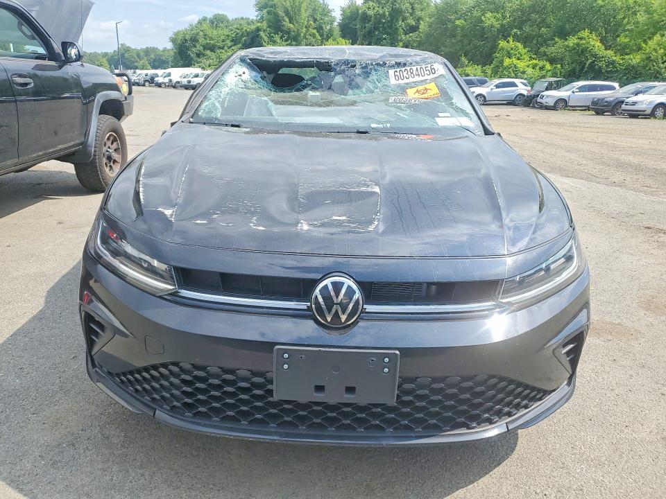 2025 Volkswagen Jetta VIN 3VWBX7BU1SM077566 COPART salvage auction — ROLLOVER, Fl - Parts Only, sold $2,600 on 2026-07-27 (photo 5)