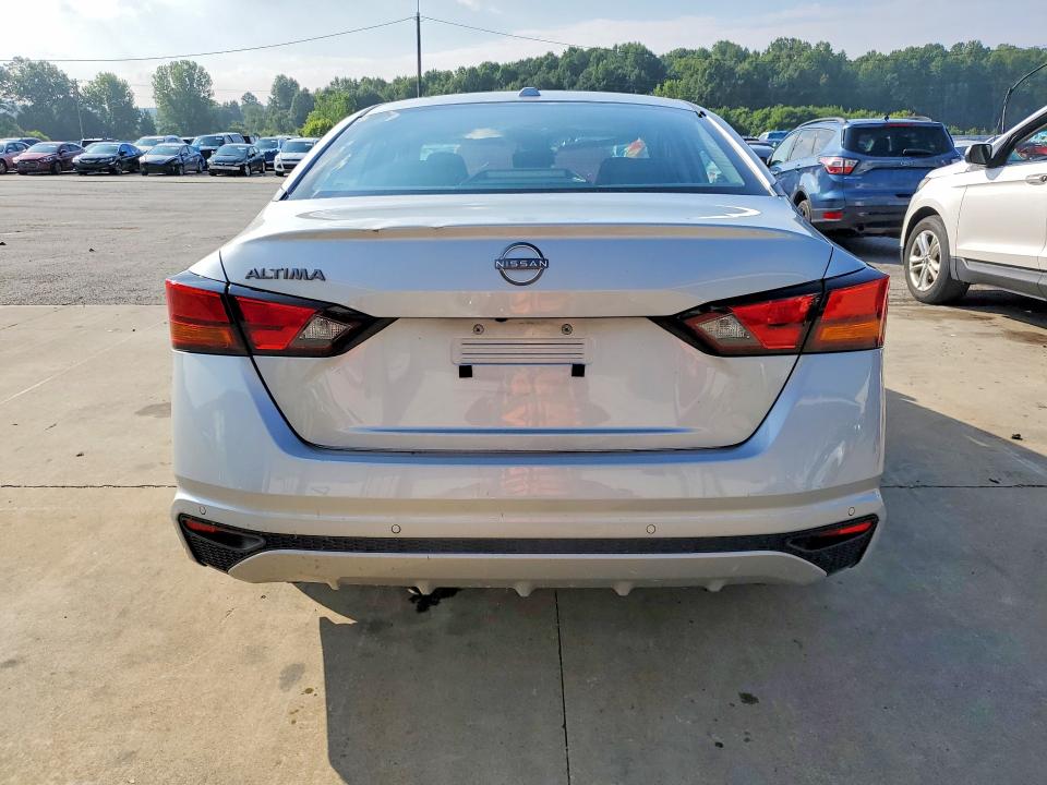 2025 Nissan Altima VIN 1N4BL4DV7SN386716 COPART salvage auction — ROOF, Fl - Cert Of Title Slvg Rebuildable, sold $7,600 on 2026-07-30 (photo 6)