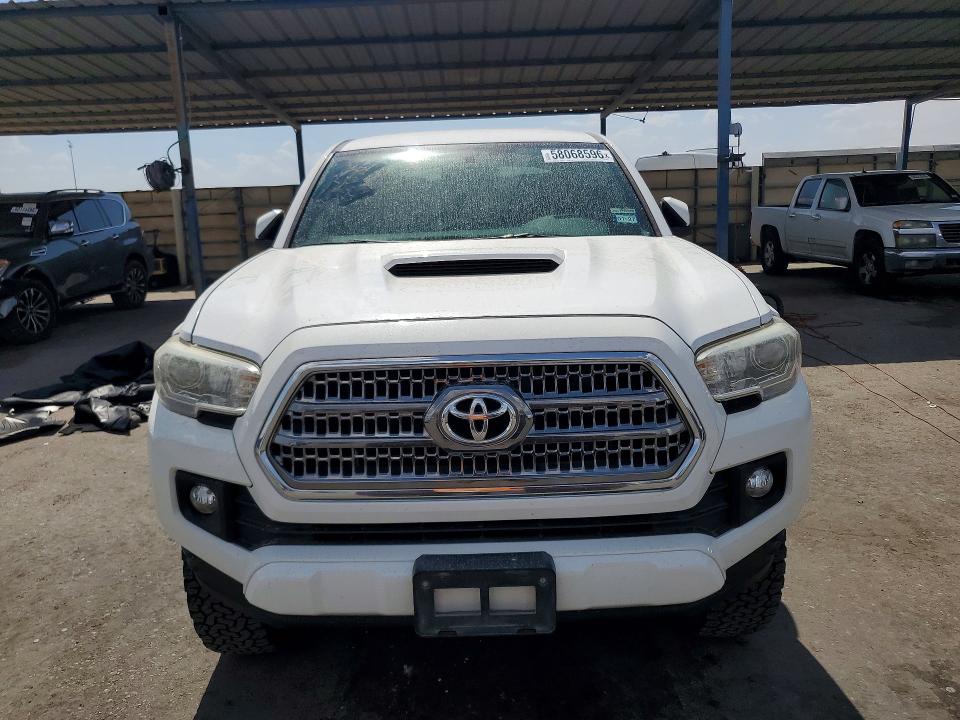 2016 Toyota Tacoma VIN 5TFAZ5CN6GX008927 COPART salvage auction — REAR END, TX - SALVAGE VEHICLE TITLE, sold $10,300 on 2026-07-24 (photo 5)