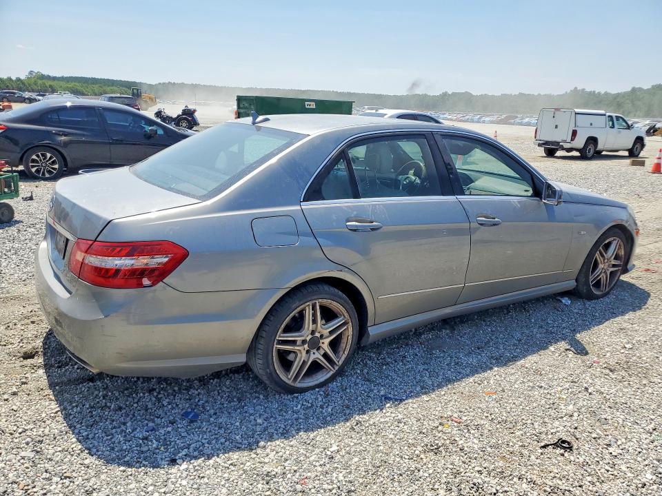 2012 Mercedes-benz E-klasse VIN WDDHF5KB6CA646192 COPART salvage auction — SIDE, Sc - Cert Of Title-Salvage, sold $575 on 2026-08-05 (photo 3)