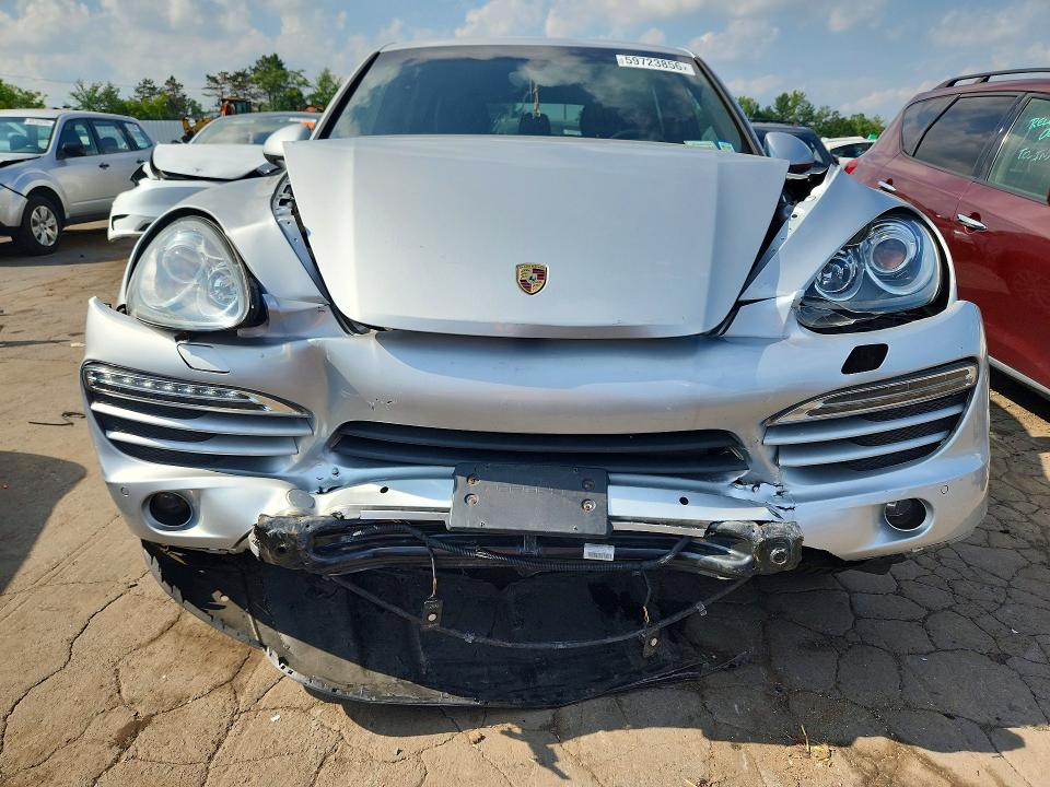 2012 Porsche Cayenne VIN WP1AA2A25CLA08612 COPART salvage auction — FRONT END, Ny - Certificate Of Title, sold $1,050 on 2026-07-28 (photo 5)