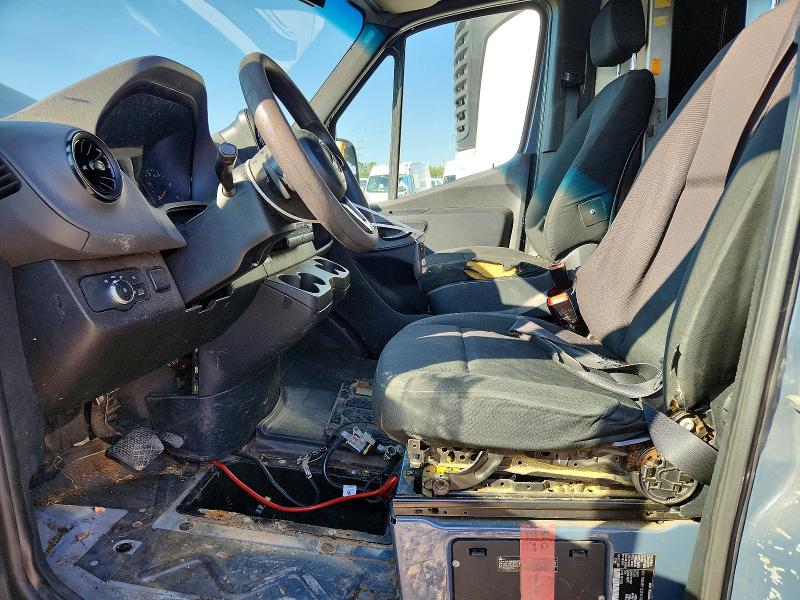 2019 Mercedes-benz Sprinter VIN WD4PF1CD3KT006884 COPART salvage auction — MINOR DENT/SCRATCHES, Oh - Certificate Of Title, sold $8,400 on 2026-08-03 (photo 7)