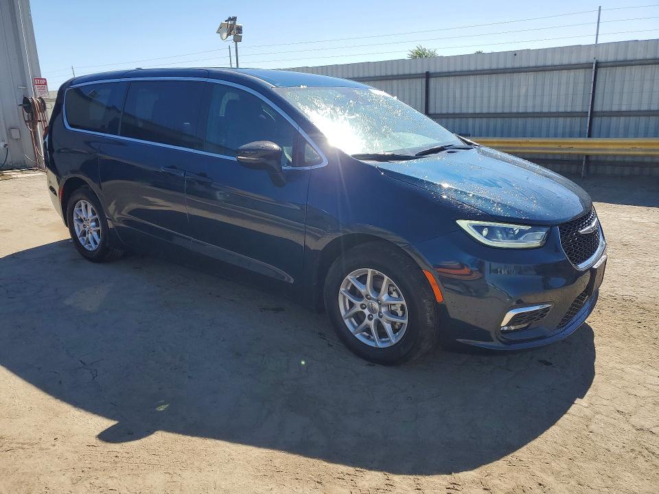 2025 Chrysler Pacifica VIN 2C4RC1BG3SR503268 COPART salvage auction — FRONT END, Tn - Certificate Of Title, sold $12,500 on 2026-07-27 (photo 4)
