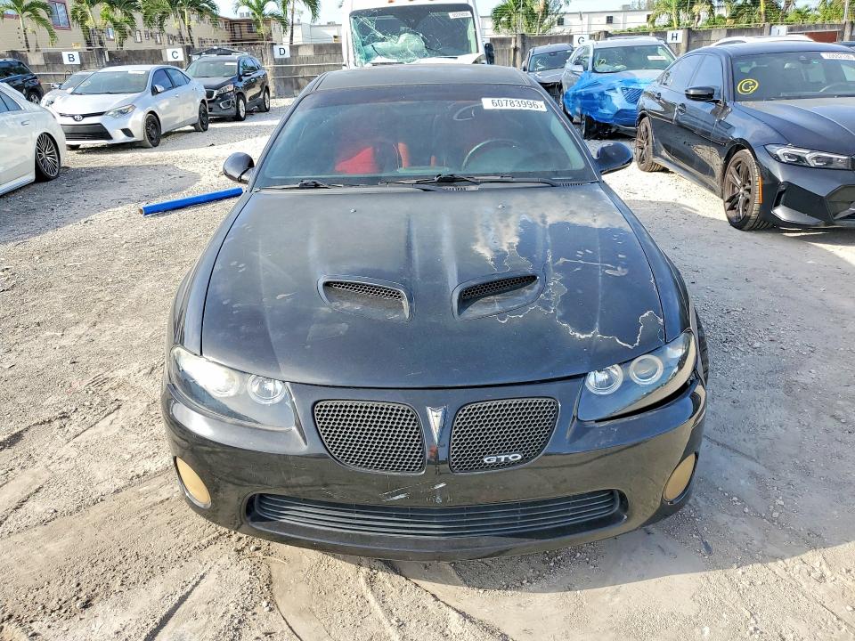 2006 Pontiac Gto VIN 6G2VX12U26L514566 COPART salvage auction — MINOR DENT/SCRATCHES, FL - CERTIFICATE OF TITLE, sold $2,050 on 2026-07-24 (photo 5)