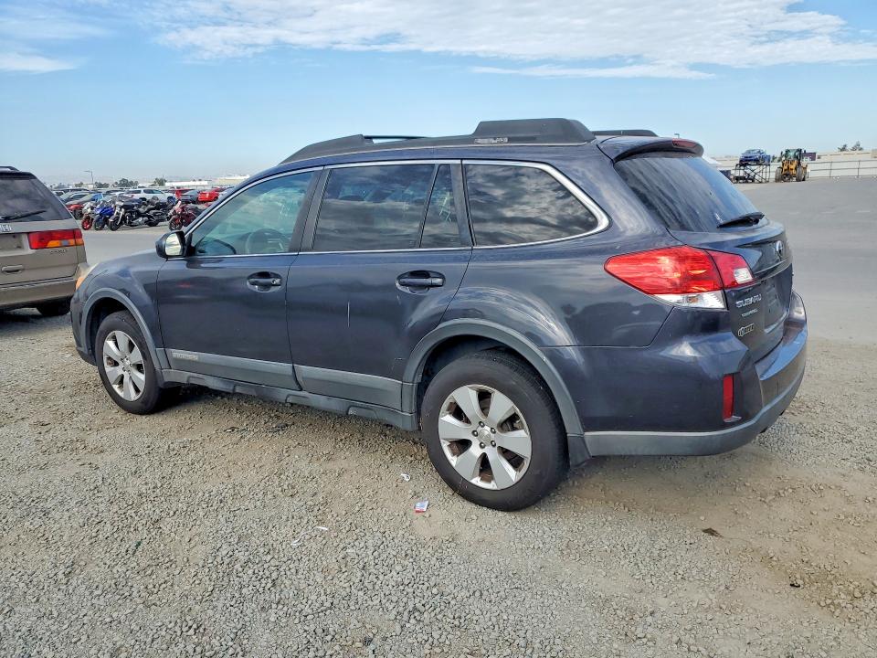 2012 Subaru Outback VIN 4S4BRBGC4C3226454 COPART salvage auction — NORMAL WEAR, Ca - Dis/Dlr/Exp Only Clean Title, sold $975 on 2026-07-31 (photo 2)