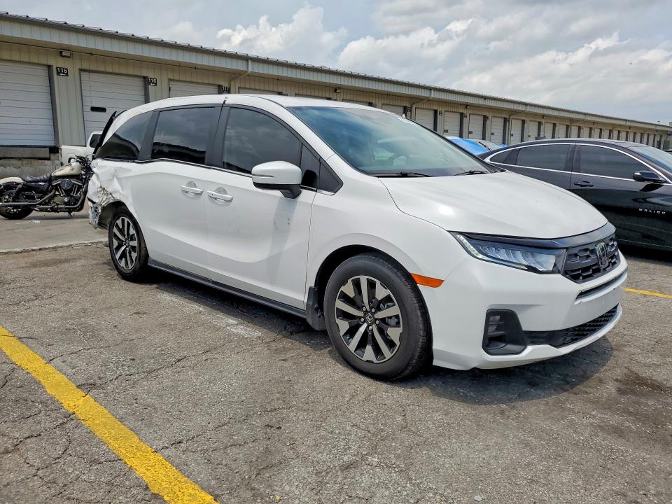 2026 Honda Odyssey VIN 5FNRL6H65TB007249 COPART salvage auction — REAR END, KY - CERT OF TITLE-SALVAGE, sold $14,000 on 2026-07-30 (photo 4)