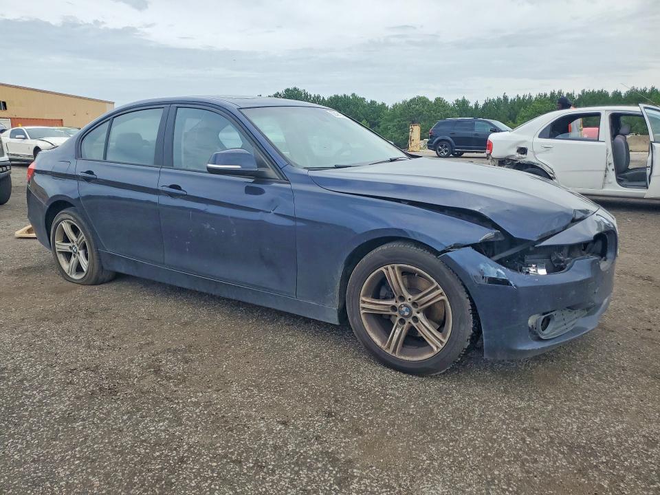 2014 BMW 3er VIN WBA3B1G50ENS78063 COPART salvage auction — MECHANICAL, Sc - Certificate Of Title (P), sold $975 on 2026-08-03 (photo 4)