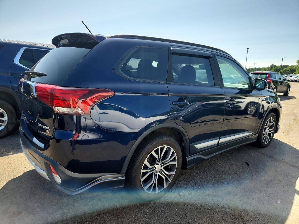 2016 Mitsubishi Outlander VIN JA4AZ3A35GZ037257 COPART salvage auction — MINOR DENT/SCRATCHES, Wv - Certificate Of Title (P), sold $3,000 on 2026-07-31 (photo 3)