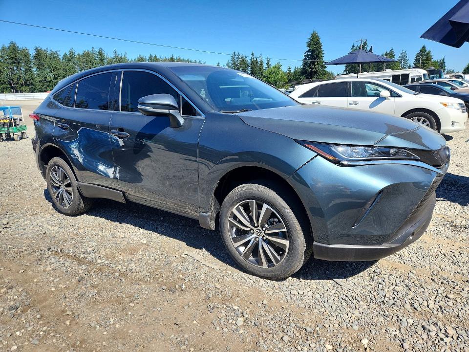 2022 Toyota Venza VIN JTEAAAAHXNJ096566 COPART salvage auction — REAR END, Wa - Cert Of Ownership-Rebuilt, sold $7,400 on 2026-07-31 (photo 4)