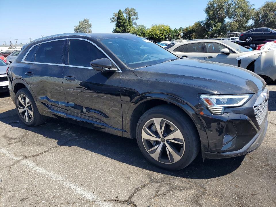 2024 Audi Q8 VIN WA15AAGE4RB036344 COPART salvage auction — SIDE, Ca - Salvage Certificate, sold $23,500 on 2026-09-15 (photo 4)