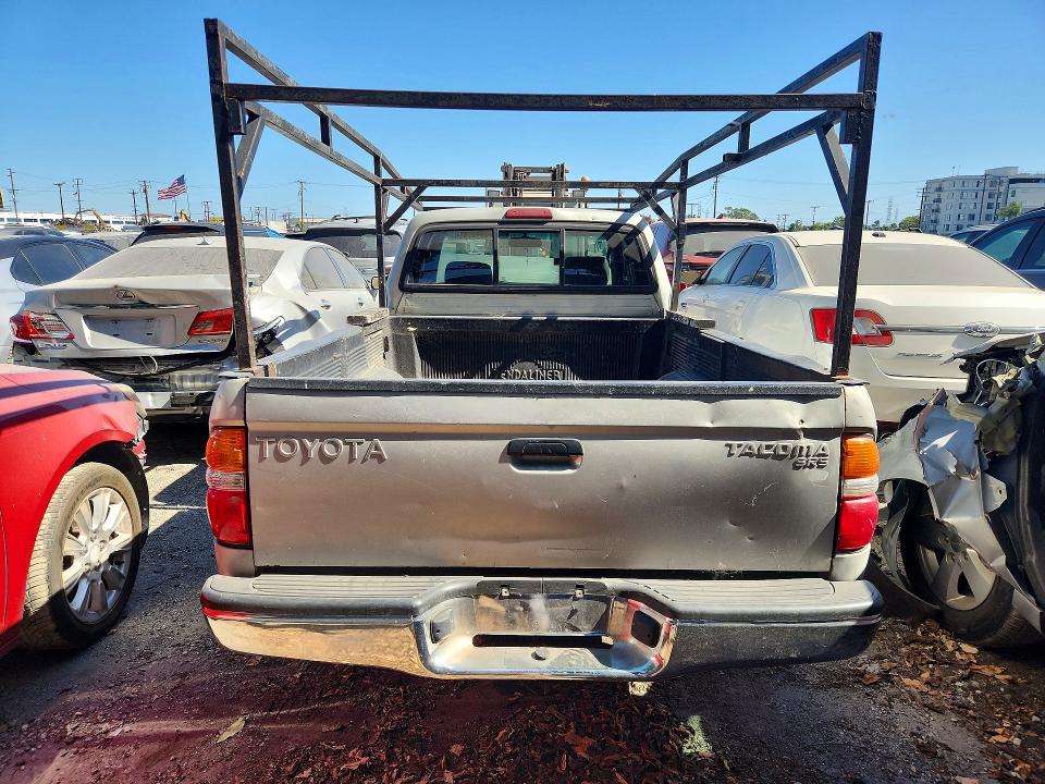 2001 Toyota Tacoma VIN 5TEVL52N51Z768321 COPART salvage auction — FRONT END, CA - SALVAGE CERTIFICATE, sold $1,700 on 2026-07-27 (photo 6)